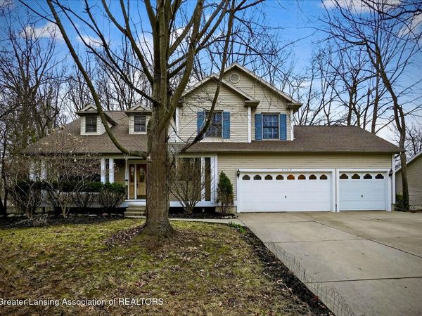 2460 Sanibel Hollow, Holt, MI 48842