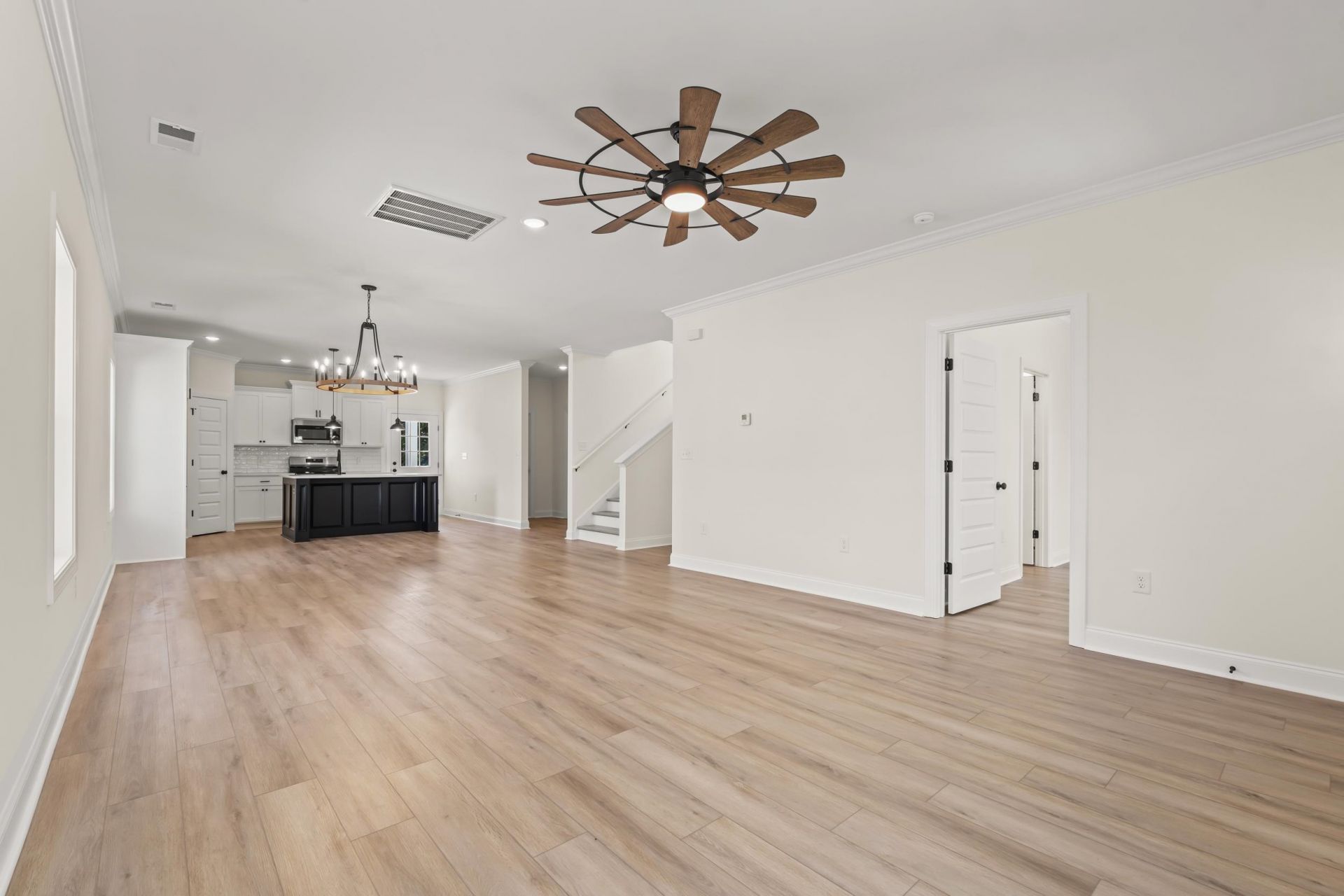 1718 26th Ave. N Photo 11