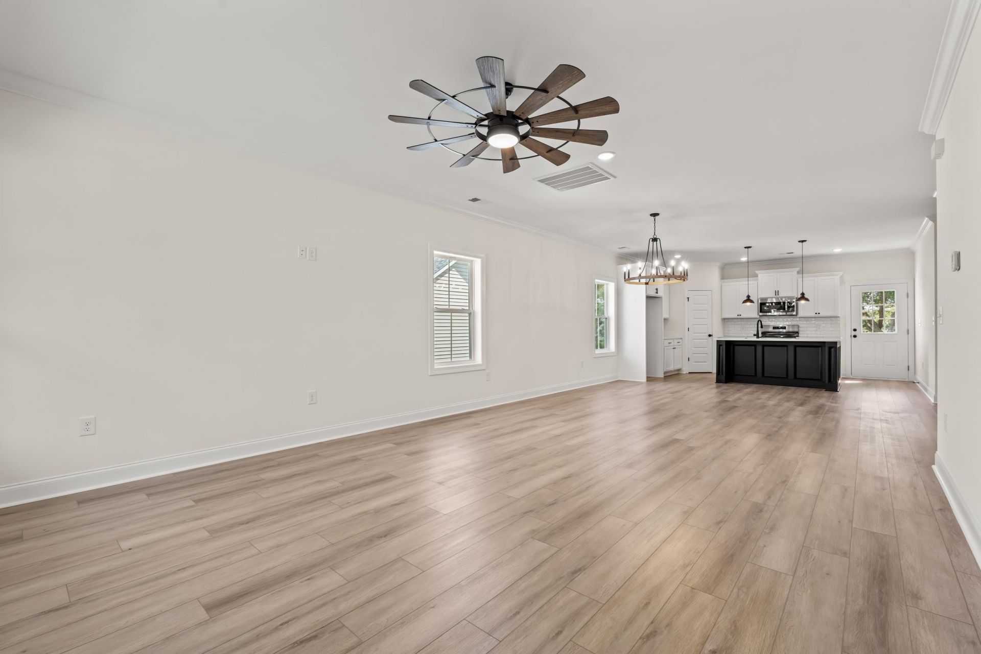 1718 26th Ave. N Photo 12