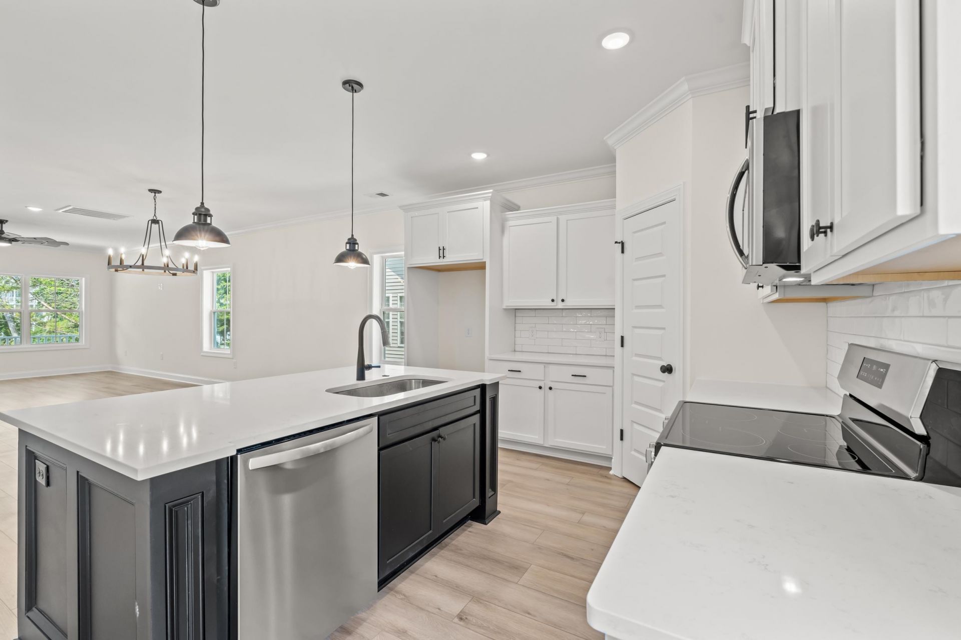 1718 26th Ave. N Photo 8