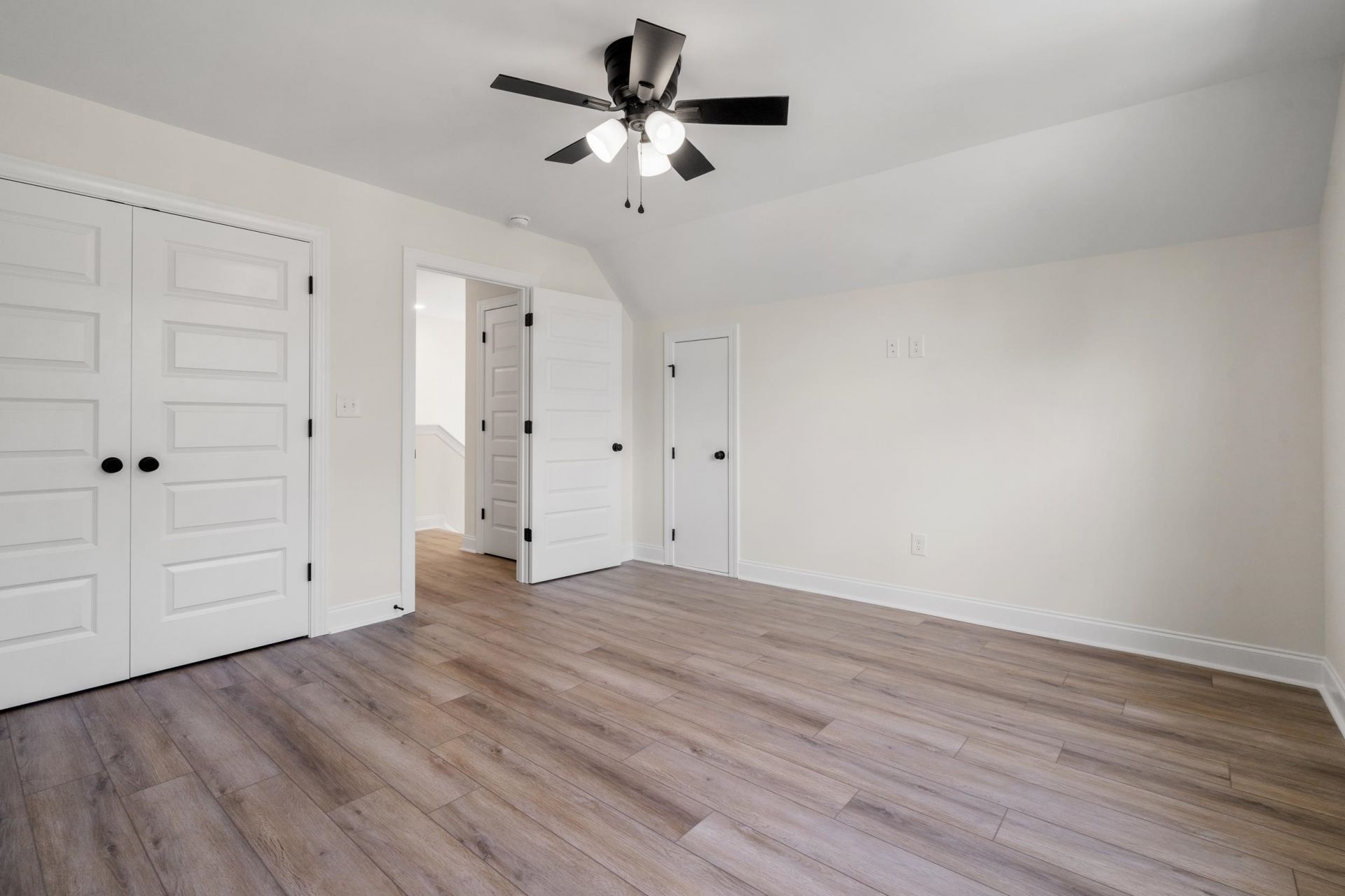 1712 26th Ave. N Photo 30