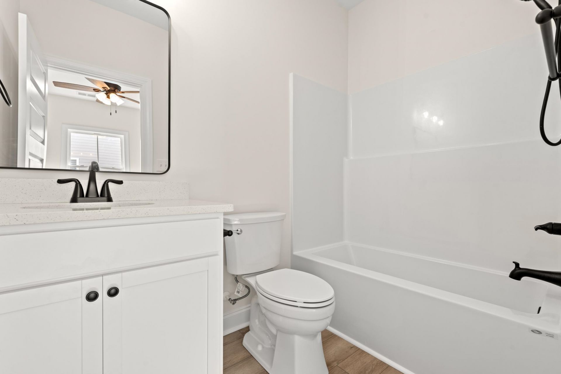 2426 Park St. Photo 18