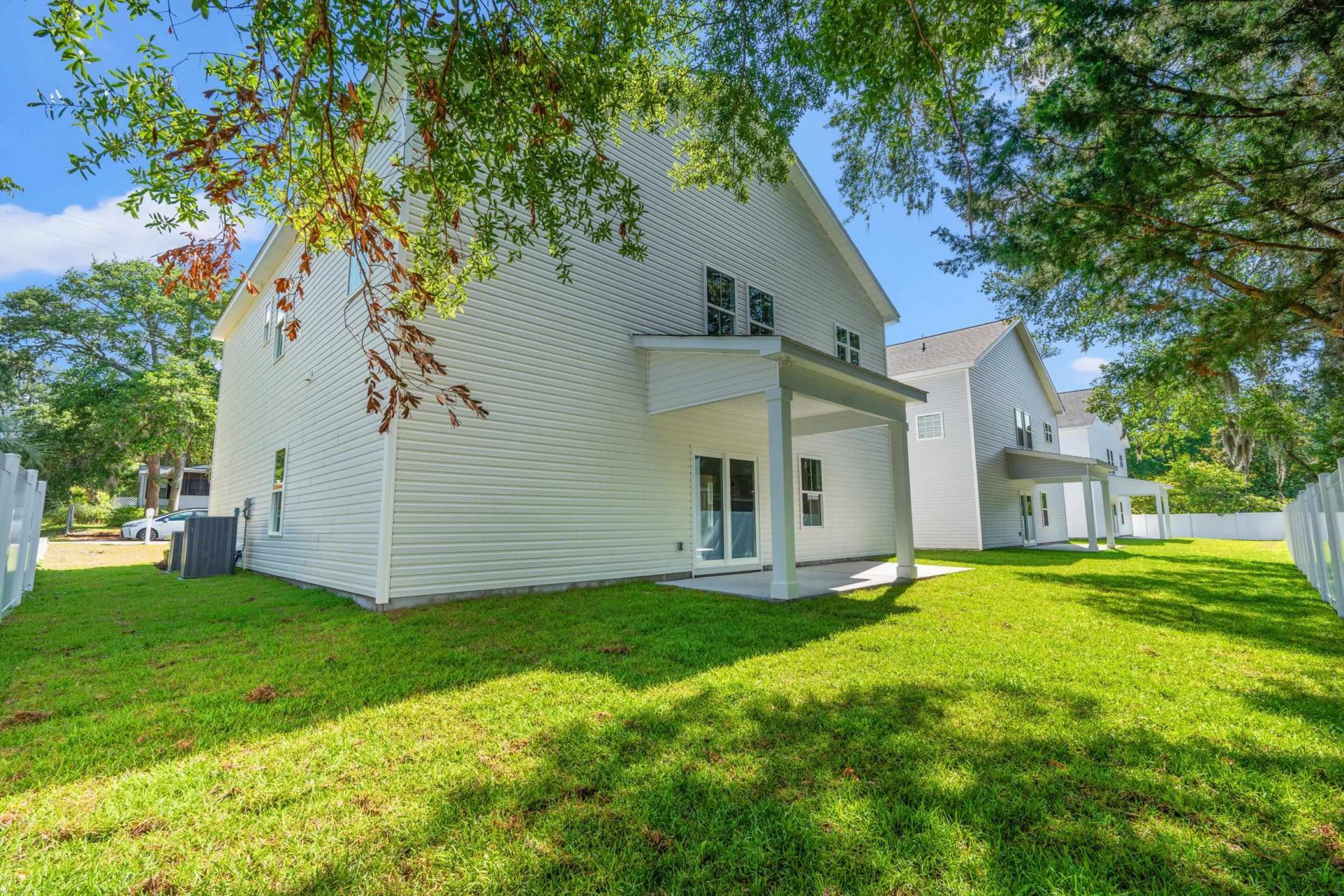 2426 Park St. Photo 30