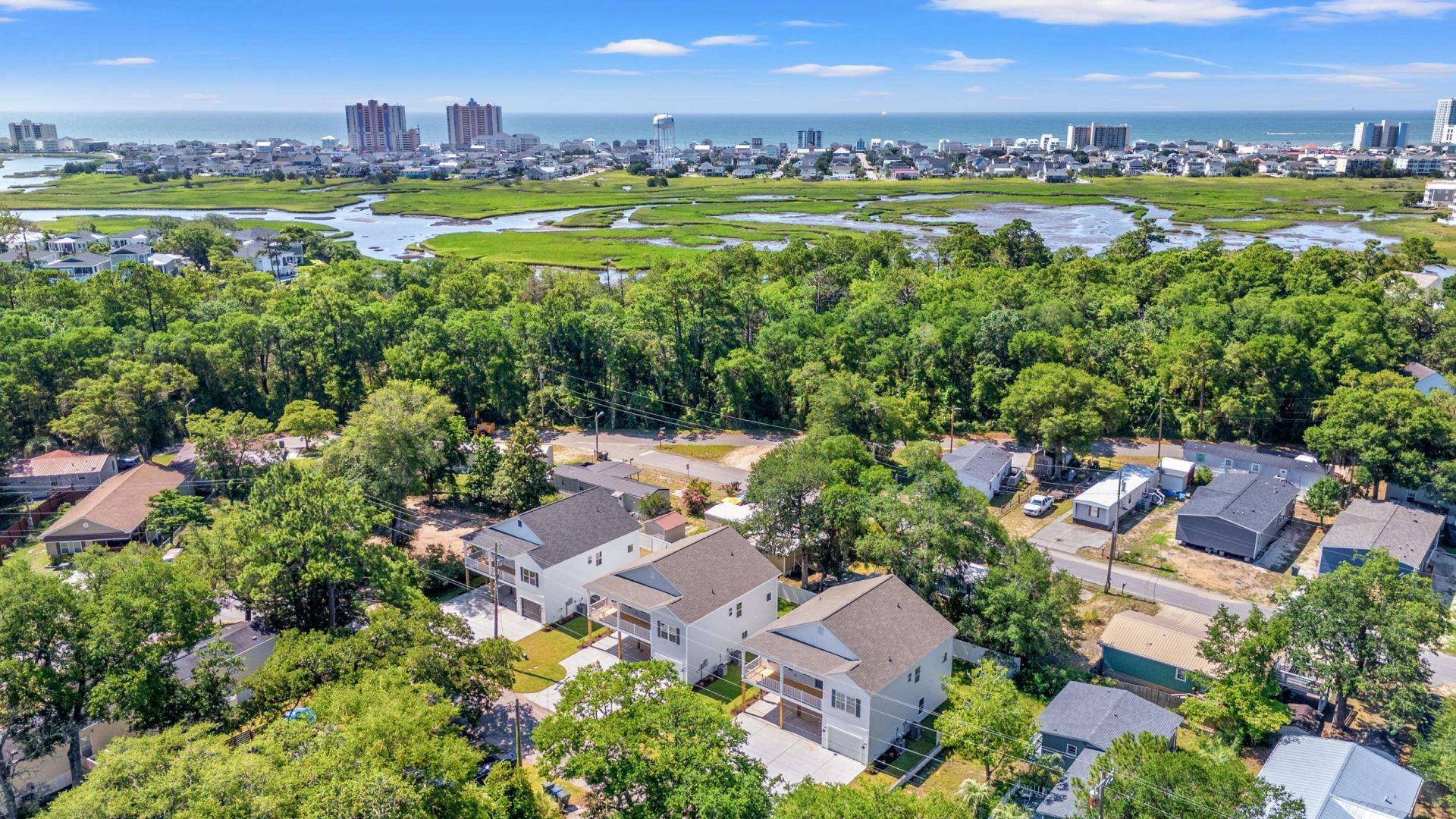 2426 Park St. Photo 33