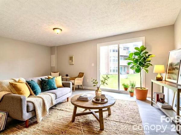 9632 Vinca Circle , Unit D, Charlotte, NC 28213