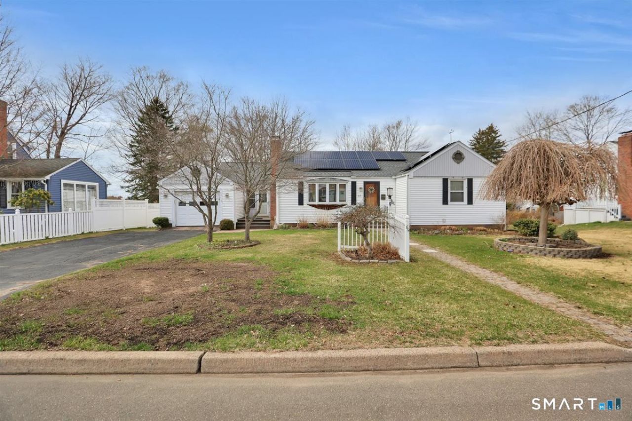 69 Denison, Middletown, CT 06457 Main Photo