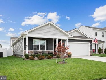 109 GRASMERE STREET, STEPHENS CITY, VA 22655