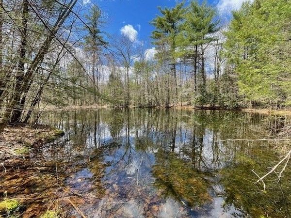 7-L New Athol Rd, Petersham, MA 01366