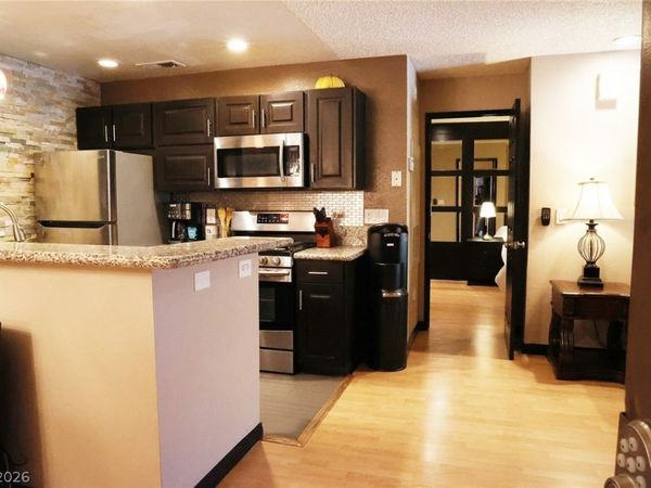 2200 S Fort Apache Road , Unit 2032, Las Vegas, NV 89117