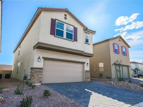 8177 Calpena Avenue , Las Vegas, NV 89113