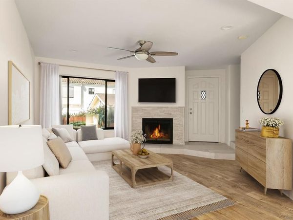 879 Agate , Unit 3, San Diego, CA 92109