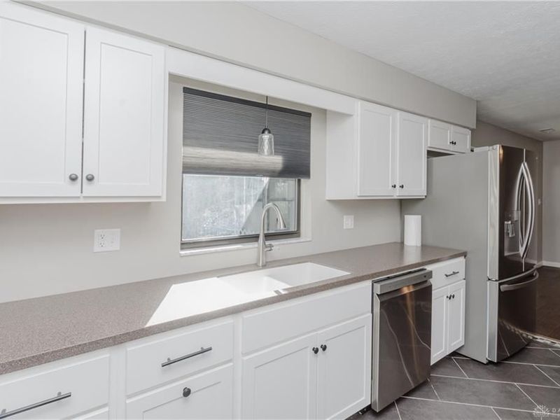 777 Lakengren Drive, Eaton, OH 45320 Photo 10