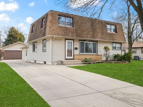 3610 Pheasant Drive , Rolling Meadows, IL 60008