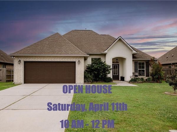 208 HIDDEN CYPRESS Drive, Belle Chasse, LA 70037