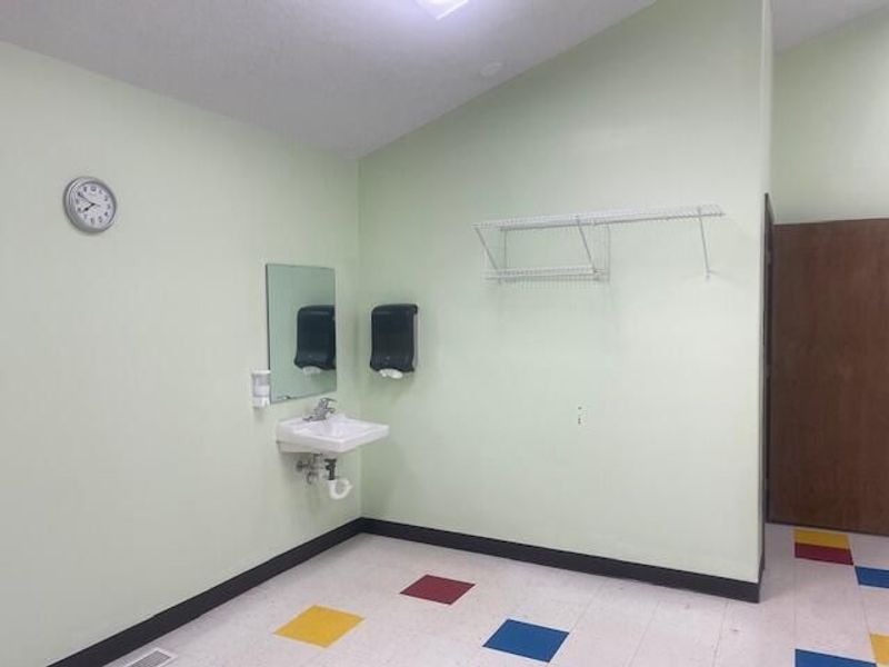 1932 Charledon Avenue, Lima, OH 45804 Photo 10