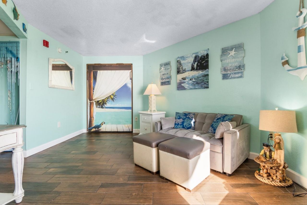 6804 N Ocean Blvd.  Photo 11