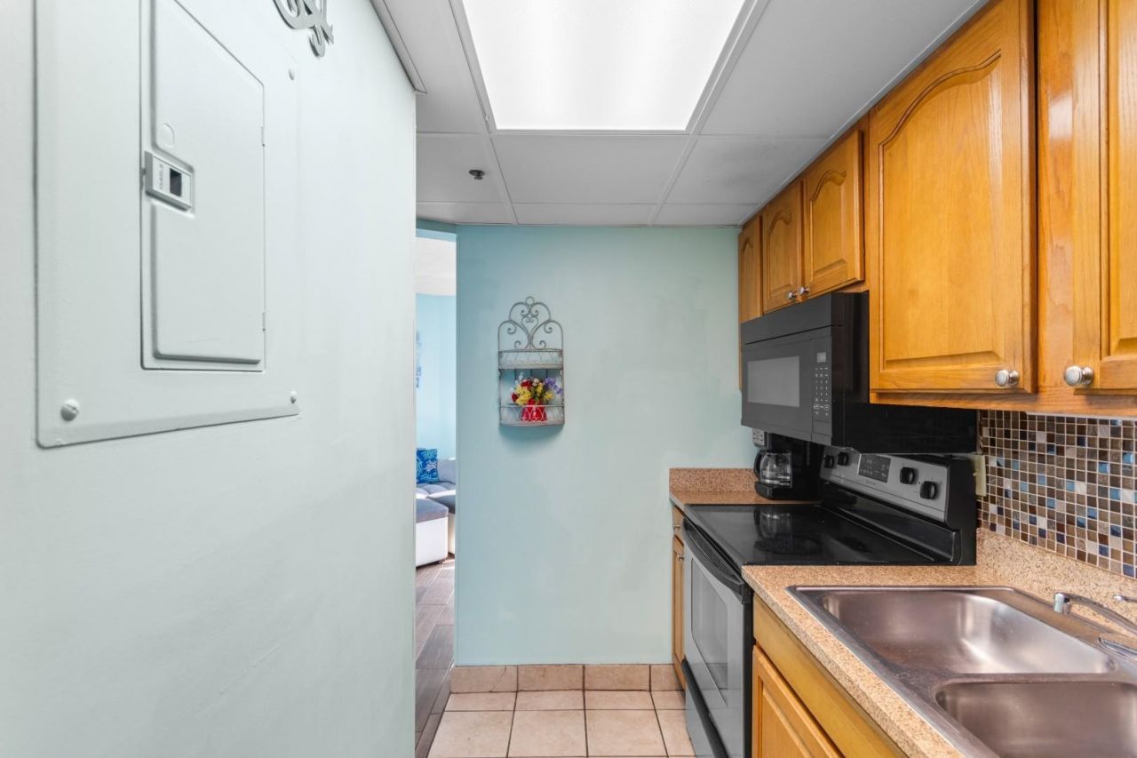 6804 N Ocean Blvd.  Photo 7