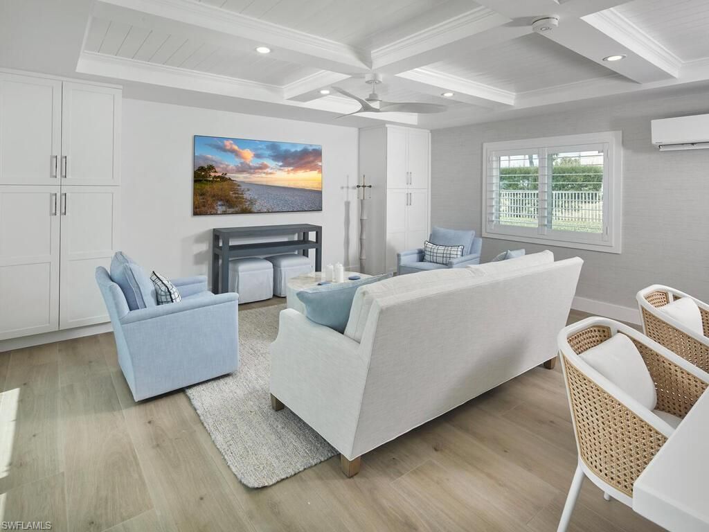 3003 Gulf Shore Blvd N, Unit 604, Naples, FL 34103 Photo