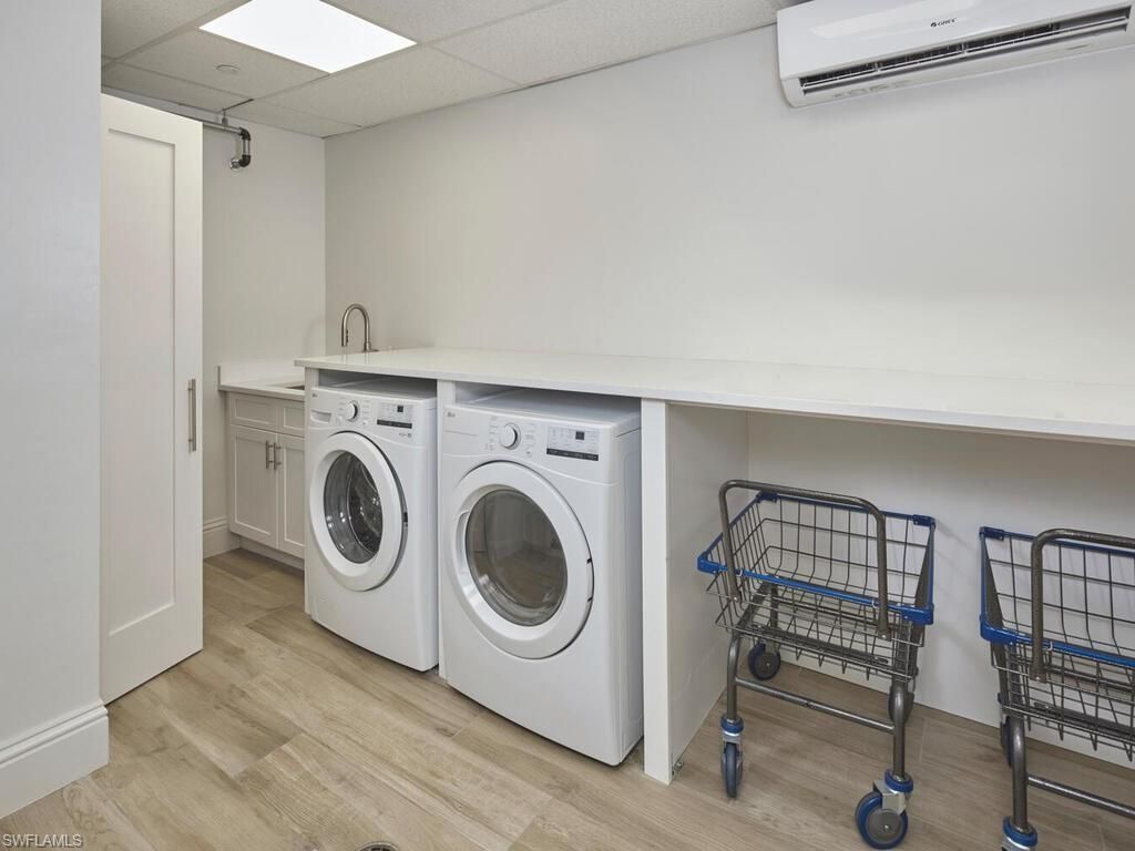 3003 Gulf Shore Blvd N, Unit 604, Naples, FL 34103 Photo