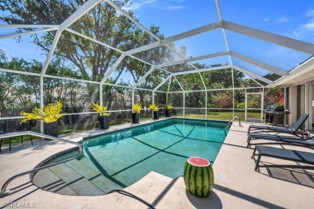 532 Roma Ct, Naples, FL 34110 Photo