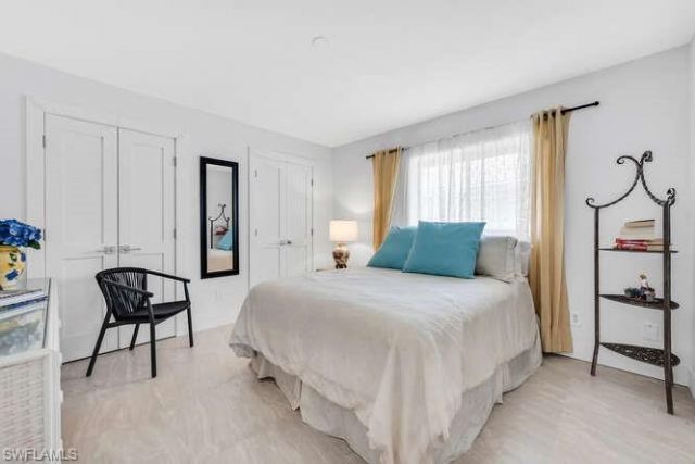 532 Roma Ct, Naples, FL 34110 Photo