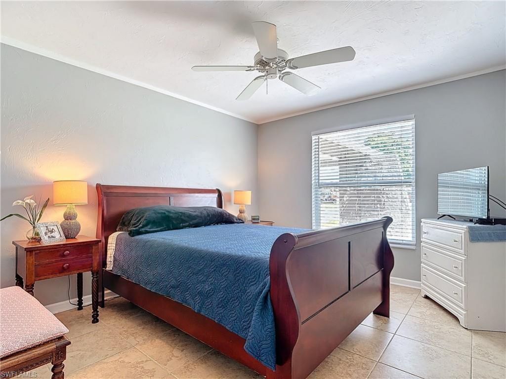 4364 Beechwood Lake Dr, Naples, FL 34112 Photo
