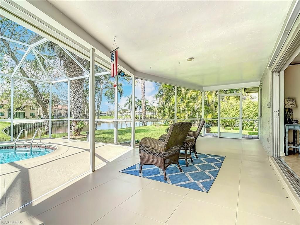 4364 Beechwood Lake Dr, Naples, FL 34112 Photo