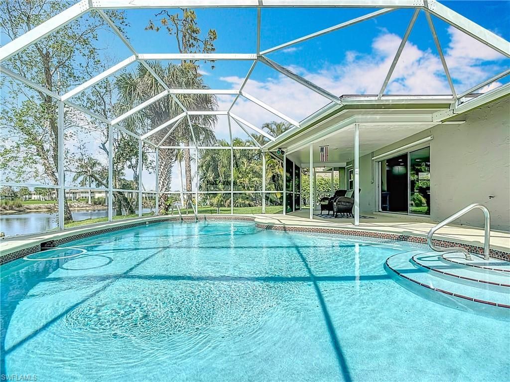 4364 Beechwood Lake Dr, Naples, FL 34112 Photo