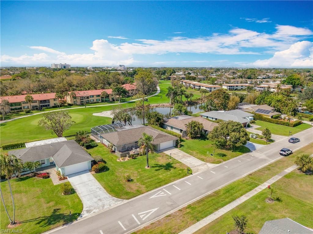 4364 Beechwood Lake Dr, Naples, FL 34112 Photo