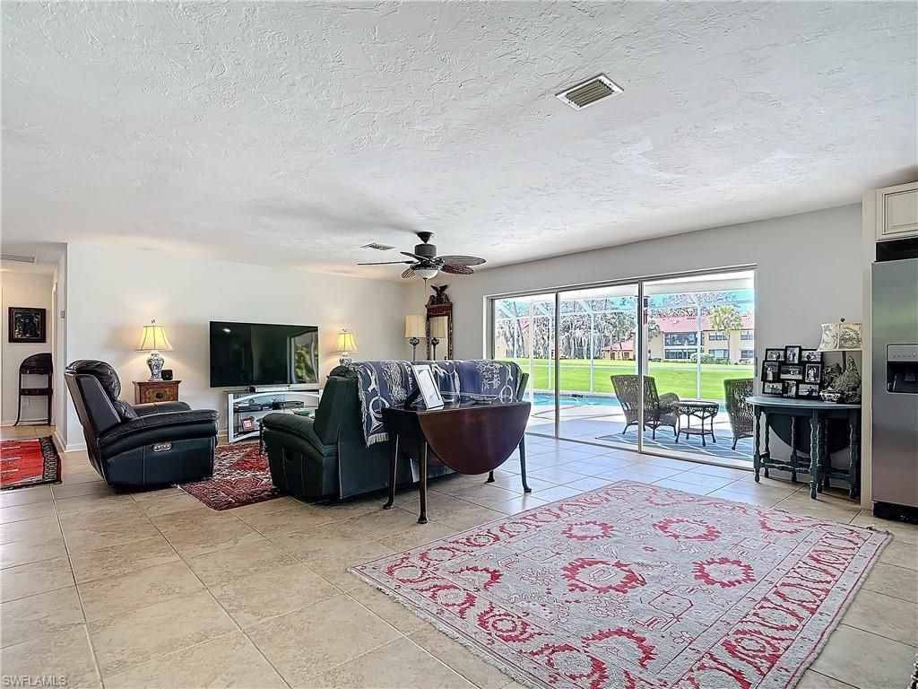 4364 Beechwood Lake Dr, Naples, FL 34112 Photo