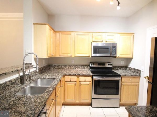 1570 SPRING GATE DRIVE, Unit 7108, MCLEAN, VA 22102