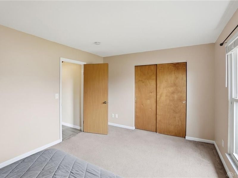 8969 Gardengate Drive, Huber Heights, OH 45424 Photo 24