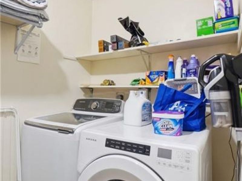 8969 Gardengate Drive, Huber Heights, OH 45424 Photo 30