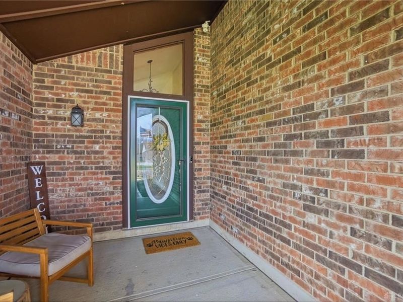 8969 Gardengate Drive, Huber Heights, OH 45424 Photo 8