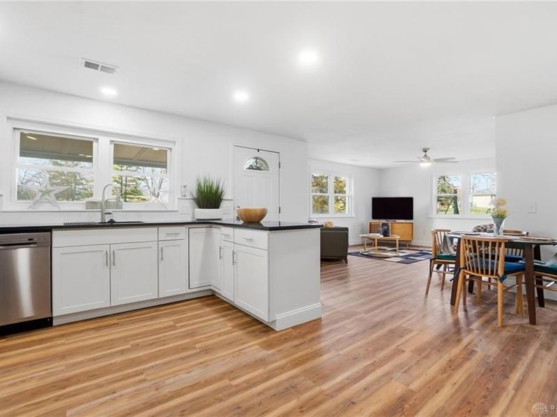 9185 S Mann Road, Bethel Township, OH 45371 Photo 15