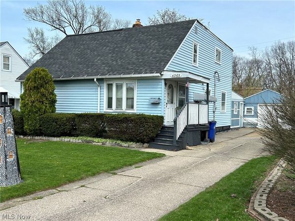 4365 W 187th Street, Cleveland, OH 44135