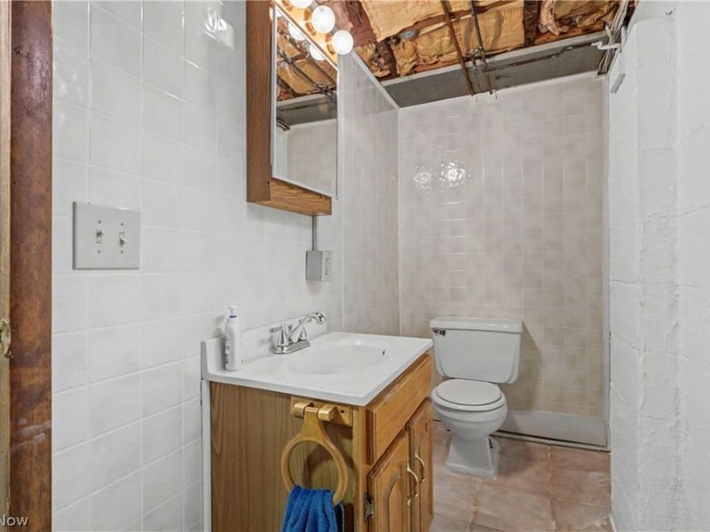 226 Helena Drive, Struthers, OH 44471 Photo 23