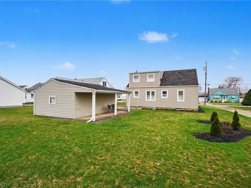 226 Helena Drive, Struthers, OH 44471 Photo 31