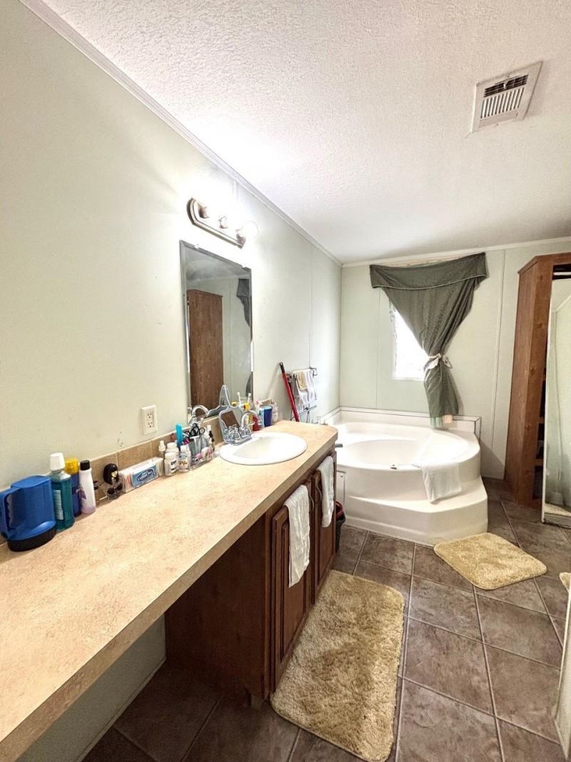 2009 NE Rutherford Road , Lee, FL 32059 Photo