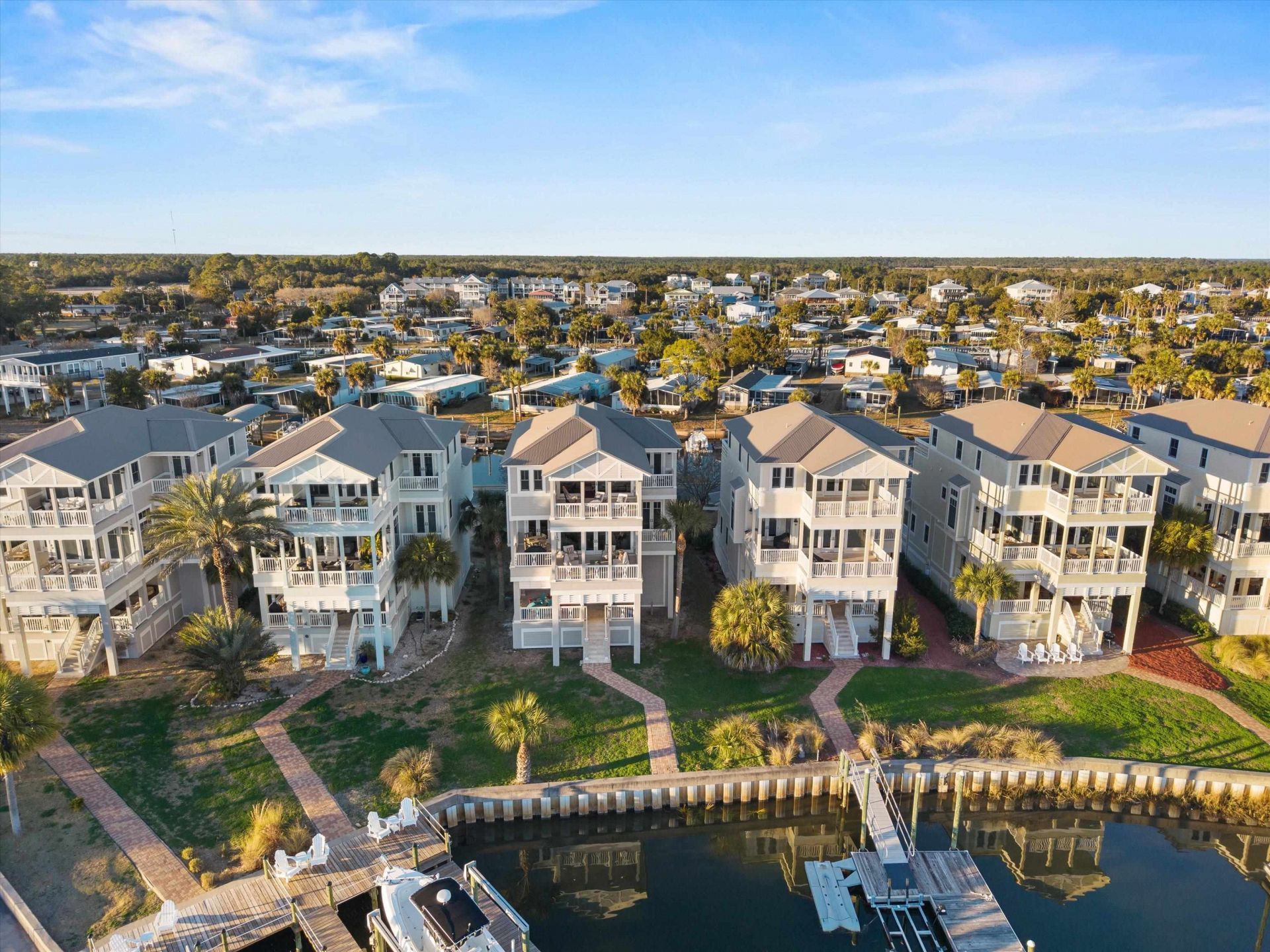 29 Walker Creek Drive , Crawfordville, FL 32327 Photo