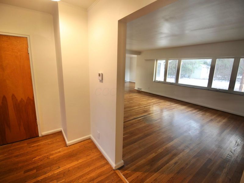 3191 E Broad Street , Columbus, OH 43209 Photo 23