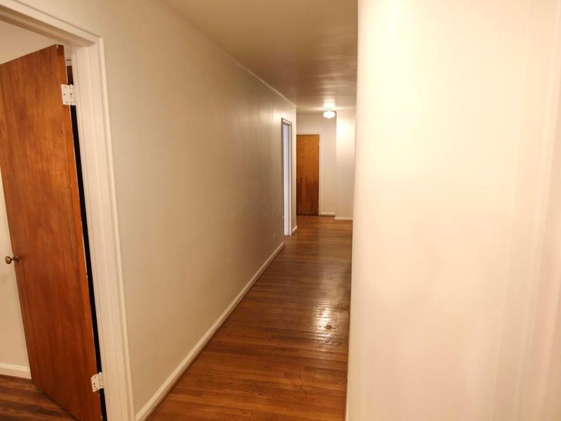 3191 E Broad Street , Columbus, OH 43209 Photo 35