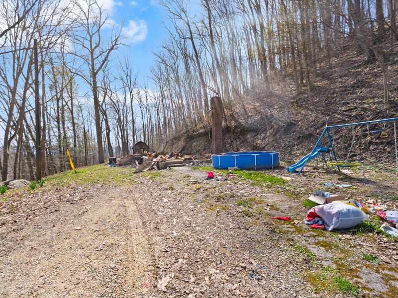 1197 Beans Fork Road, Middlesboro, KY 40965 Photo 6