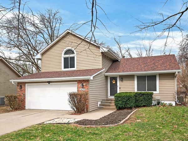 2429 Walnut Street , West Des Moines, IA 50265