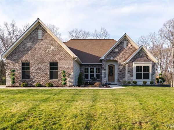 150 Delcreek Estates Drive, Foristell, MO 63348