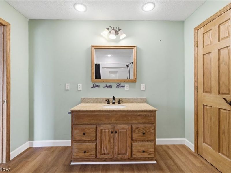 655 Spangler Street , Willard, OH 44890 Photo 18