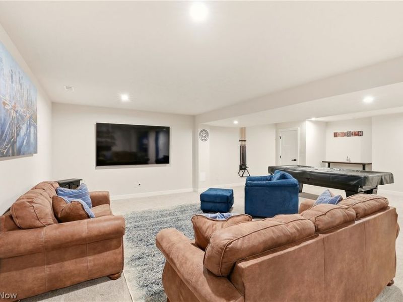 1404 Southbrook Circle NE, Canton, OH 44721 Photo 37