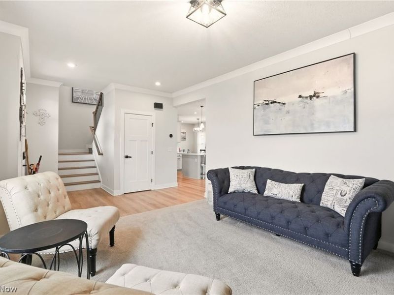 1404 Southbrook Circle NE, Canton, OH 44721 Photo 4