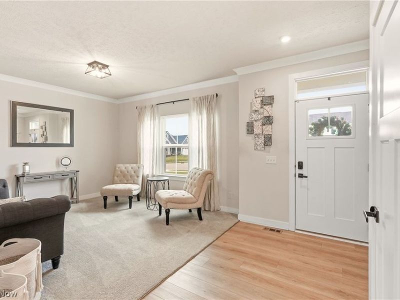 1404 Southbrook Circle NE, Canton, OH 44721 Photo 5