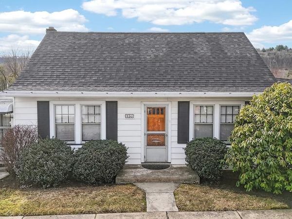 230 W HOWARD AVENUE , COALDALE, PA 18218